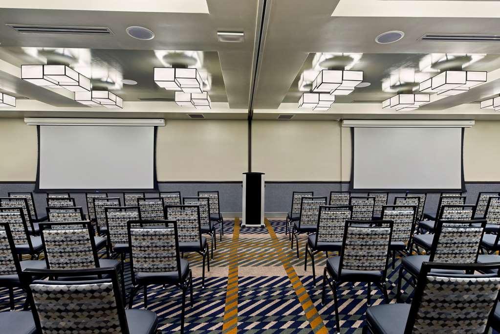 Oxford Suites Paso Robles Facilidades foto
