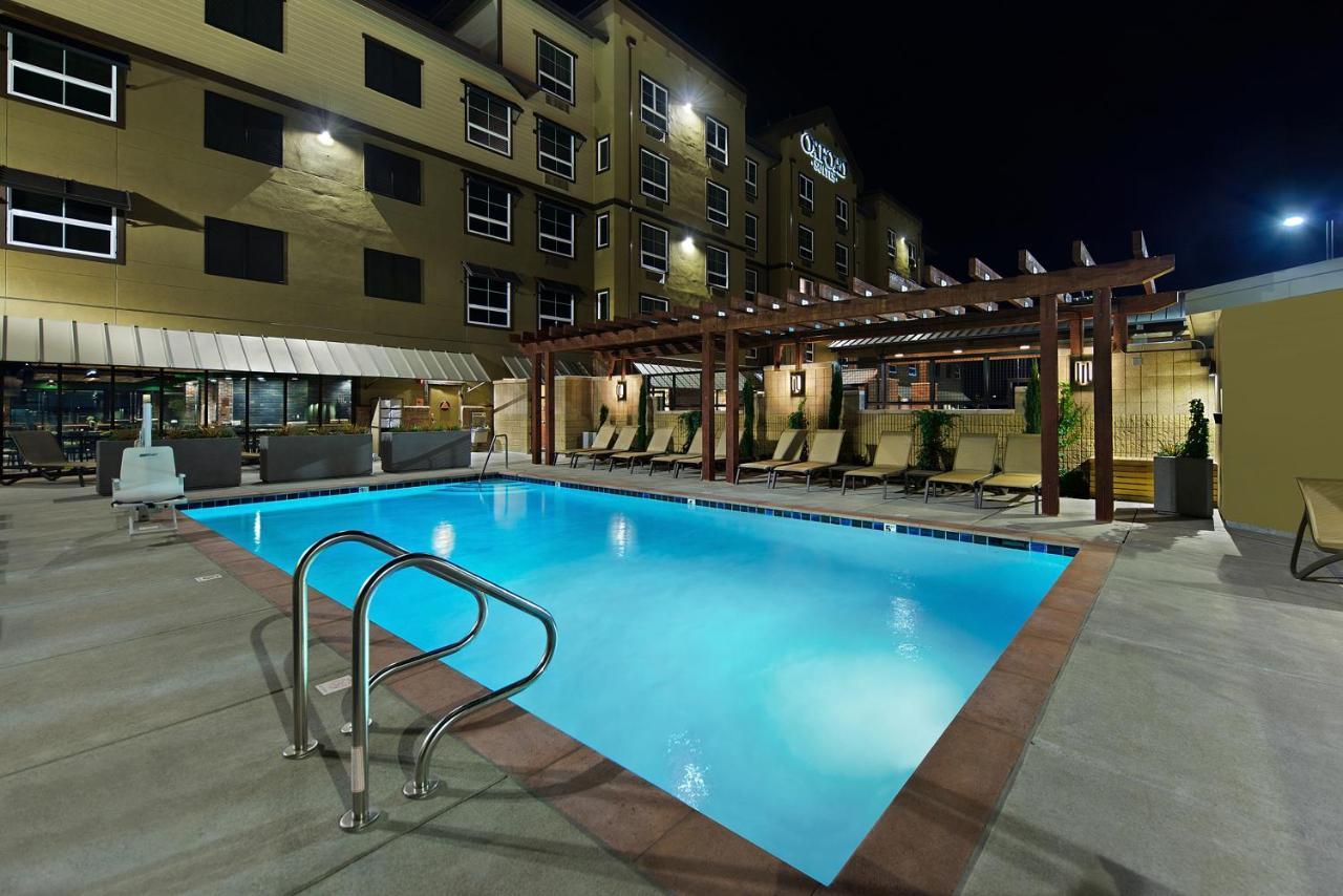 Oxford Suites Paso Robles Exterior foto